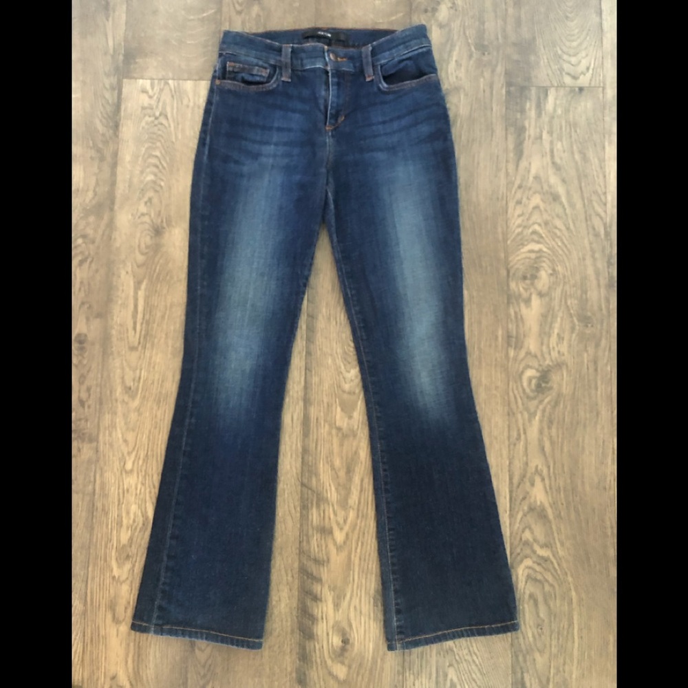 JOE’S JEANS “PETITE BOOTCUT” dark wash jeans - Picture 2 of 8